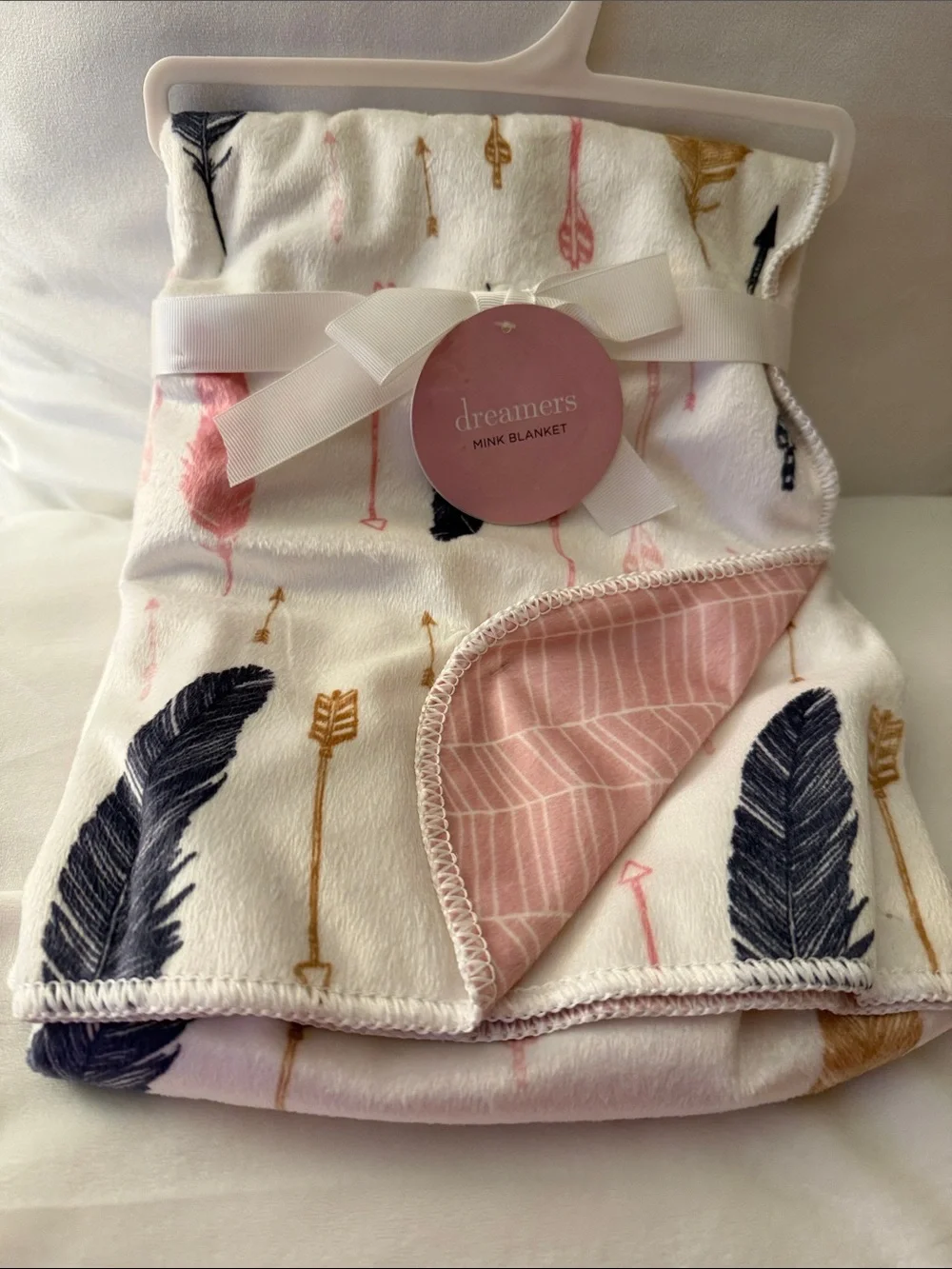 The “Dreamers” Baby Mink Blanket, 30” x 40”.